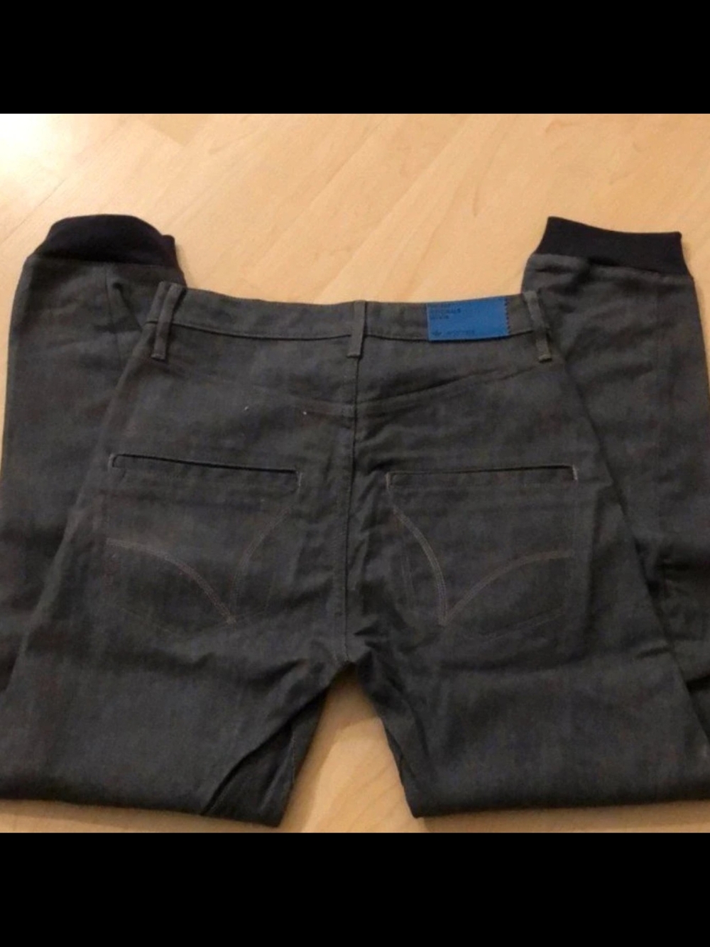 Adidas Originals Denim Cuffed Joggers Wmn 26 X 32